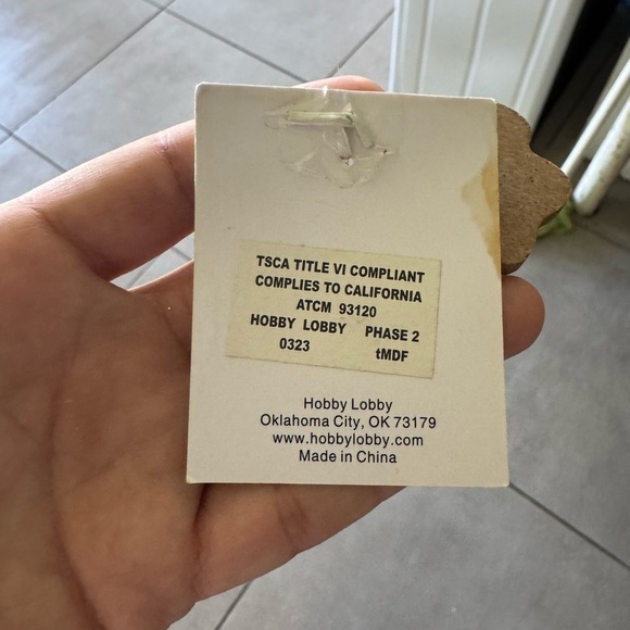 Wood Paw Print Keychain - I Love My Dog - Picture 5 of 5